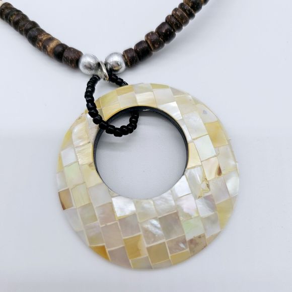 Boho Necklace Mother of Pearl Mosaic Open Circle Pendant Brown Wood Bead Chain - Picture 2 of 11